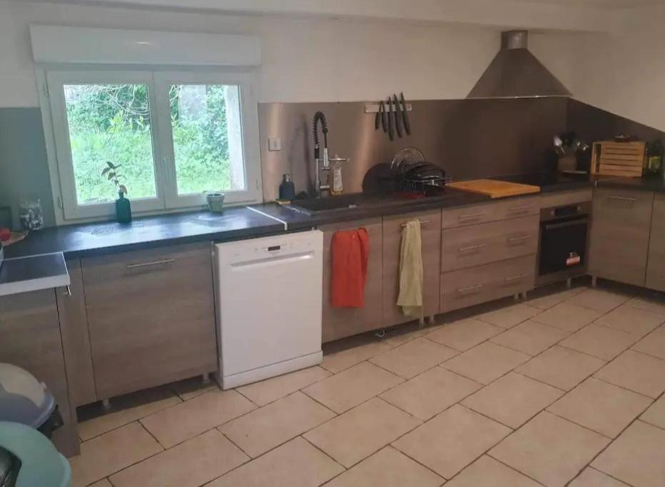 Chambre Chez L'Habitant Avec Petit Dejeuner A 5 Mins Du Futuroscope Шасней дю Пуату Екстериор снимка